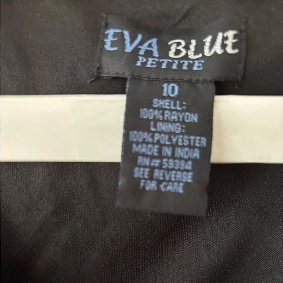 NWOT floral rayon crinkle midi dress red floral rose asymmetrical flouncy Vneck - Picture 8 of 8